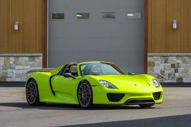 car in Unknown colour – hero image